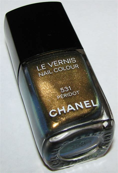 chanel nail polish peridot|chanel peridot le vernis.